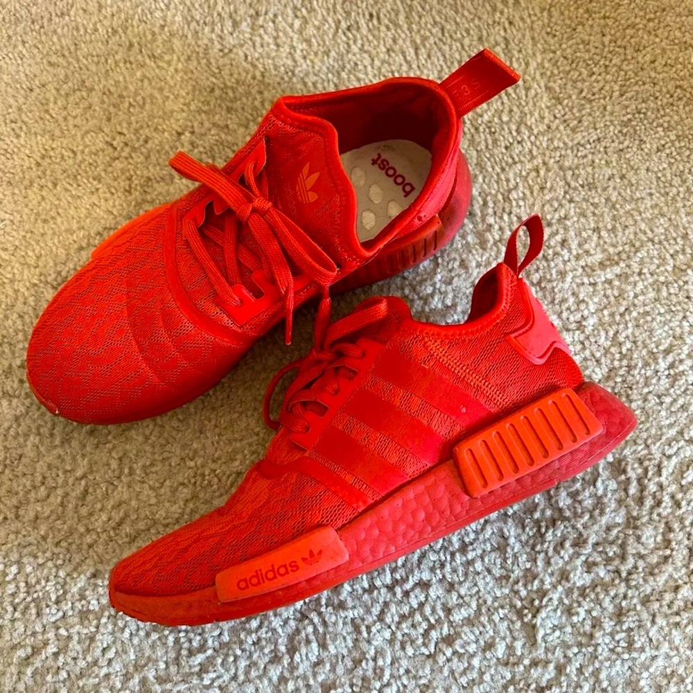 Adidas Womens NMD R1 Sneakers Lush Red Running Casual Shoes FV7308 Size 9.5